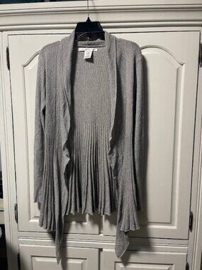 Max Studio Cardigan Size M Excellent Conditions